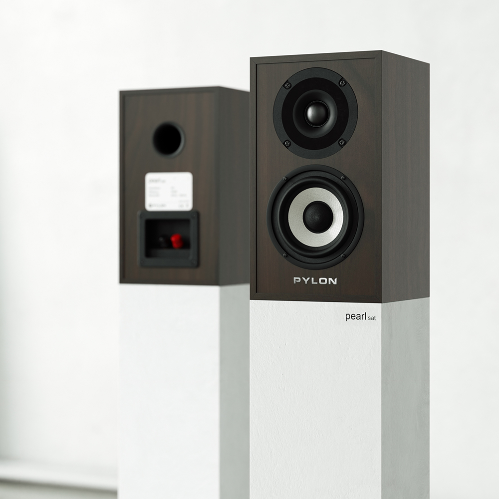 Pearl_sat_karuzela_B5_wenge