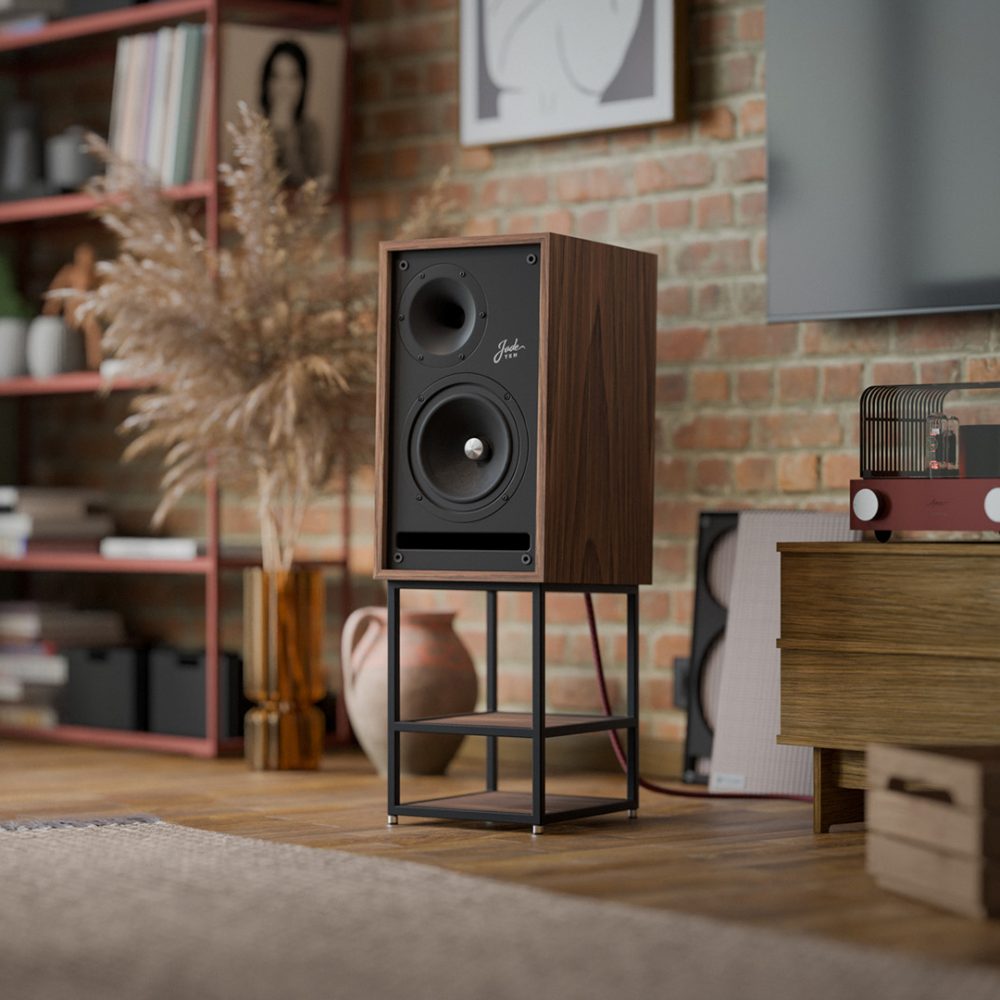 jade_10_american_walnut_pylon_audio_arrangement_available_soon_premiera_wkrotce_WWW